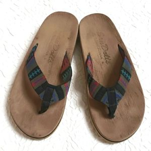 Island San Dolls Island Slipper Womens Southwestern Webbing Flip Flop  Size 6WW